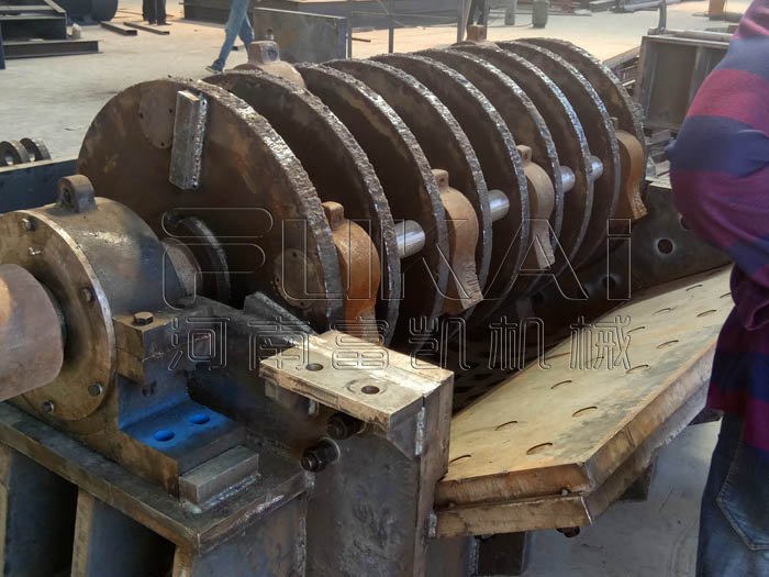 彩鋼瓦破碎機原理