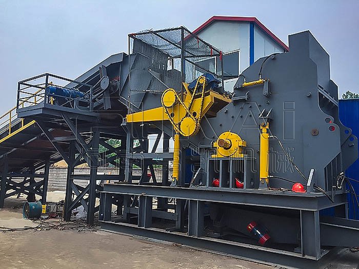 金屬壓塊破碎機(jī)