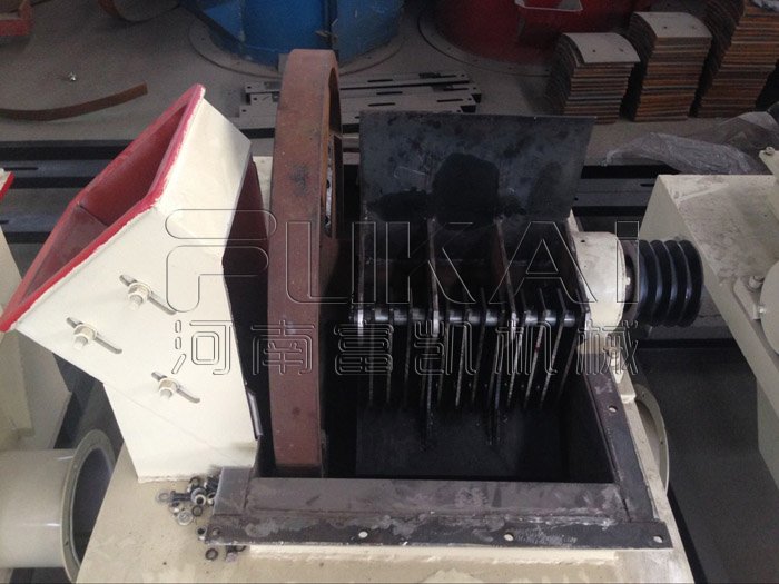 木屑粉碎機(jī)原理