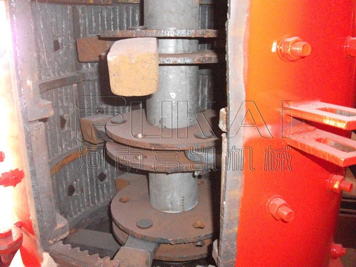 復(fù)合破碎機(jī)結(jié)構(gòu)