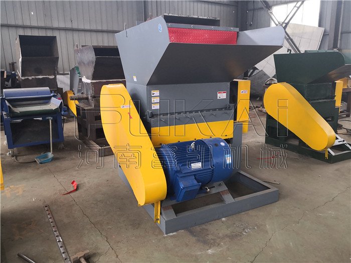 玻璃鋼粉碎機(jī)