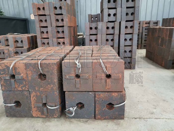 立軸制砂機板錘